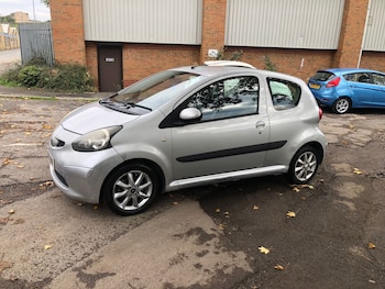 Used Toyota AYGO 2008 for sale - 76096933: Photo 3