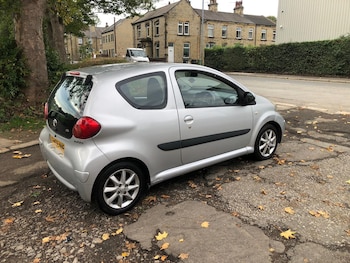 Used Toyota AYGO 2008 for sale - 76096933: Photo 4