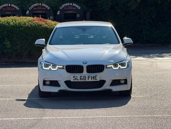 Used BMW 3 Series 2018 for sale - 79476930: Photo