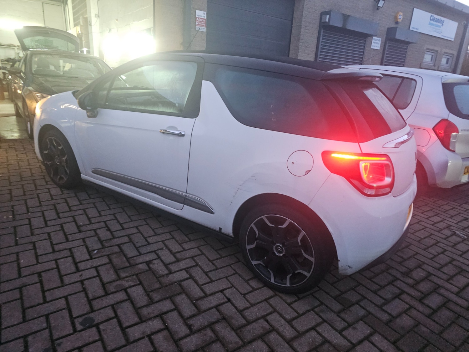 Used Citroen DS3 2014 for sale - 77232617: Photo 5