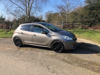 2012 (62) - 1.6 e-HDi 115 Feline 5dr