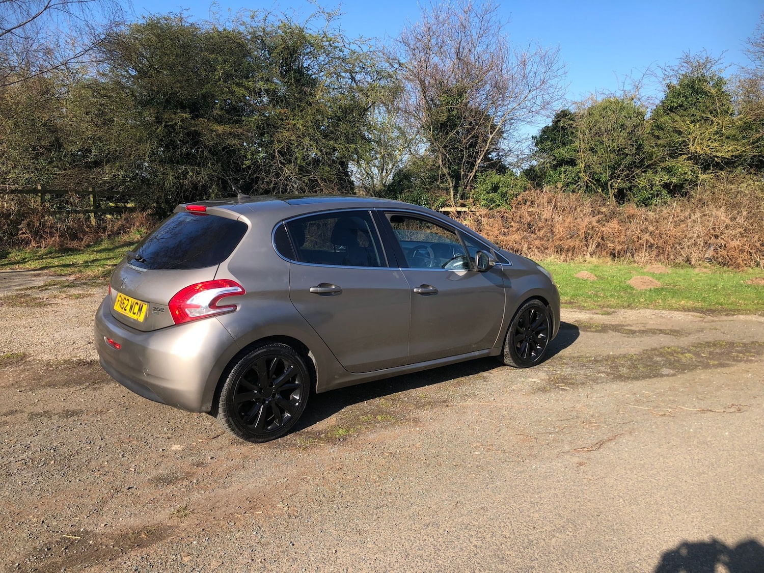Used Peugeot 208 2012 for sale - 77746395: Photo 8