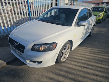 Used Volvo C30 2009 for sale - 76025262: Photo