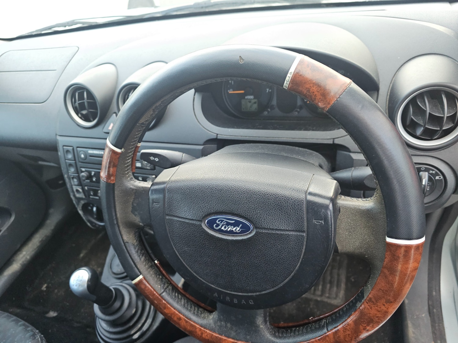 Used Ford Fiesta 2003 for sale - 77312497: Photo 7