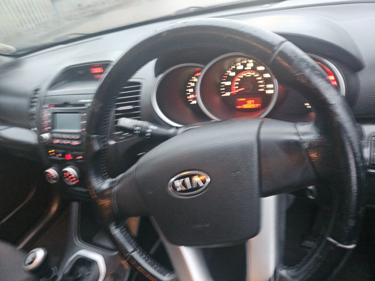 Used Kia Sorento 2011 for sale - 77385458: Photo 9