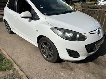 Used Mazda Mazda2 2011 for sale - 75457661: Photo