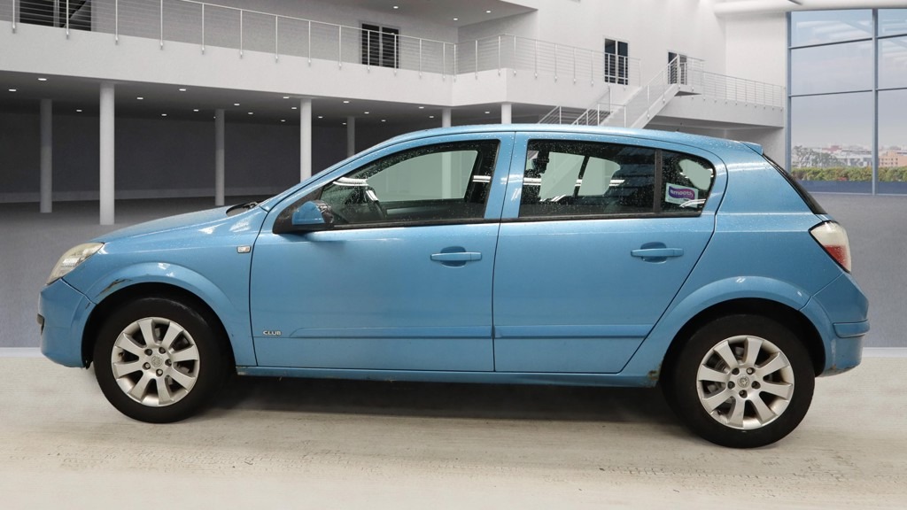 Used Vauxhall Astra 2005 for sale - 76616631: Photo 6