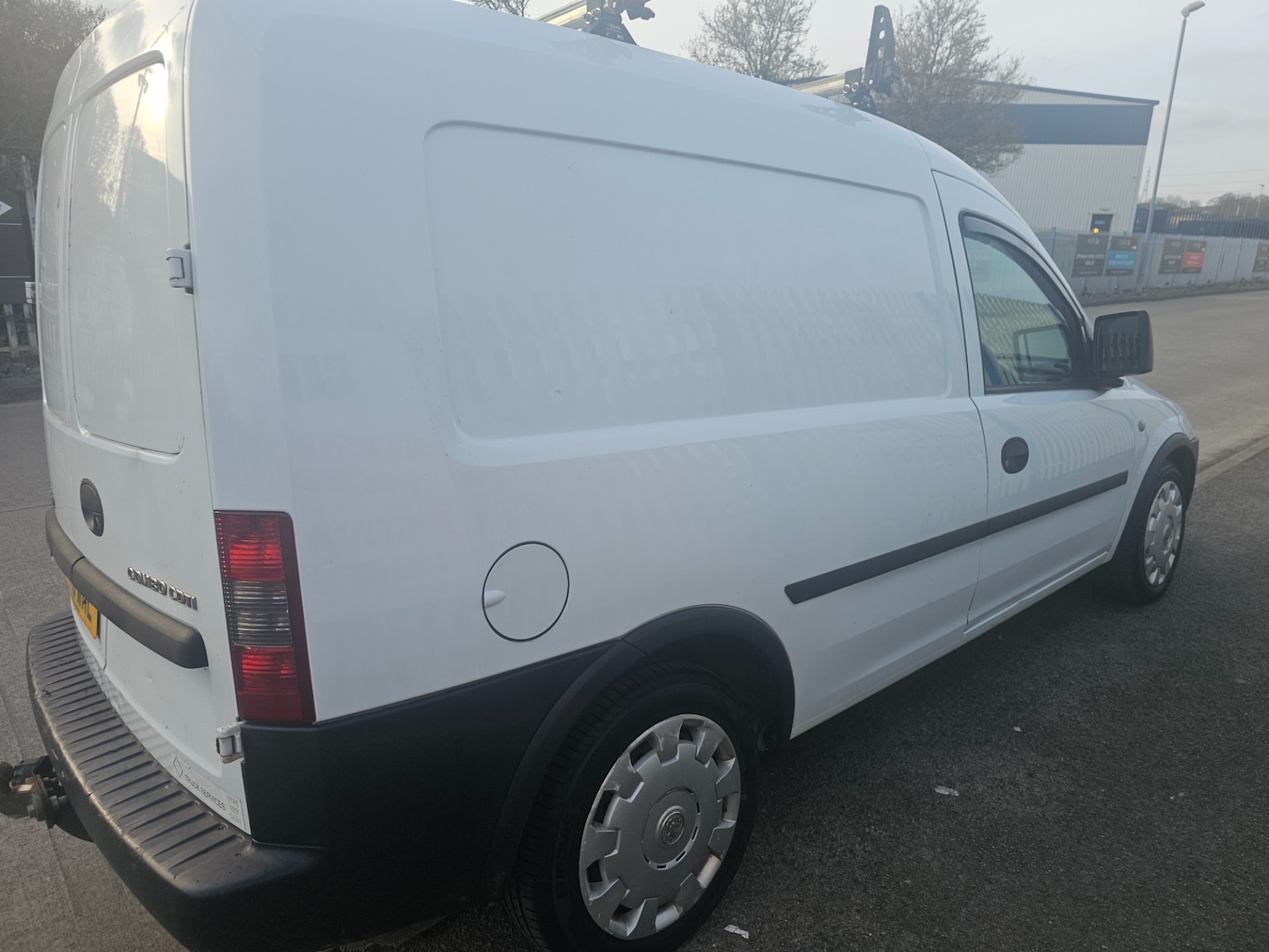 Used Vauxhall Combo 2010 for sale - 77961279: Photo 4