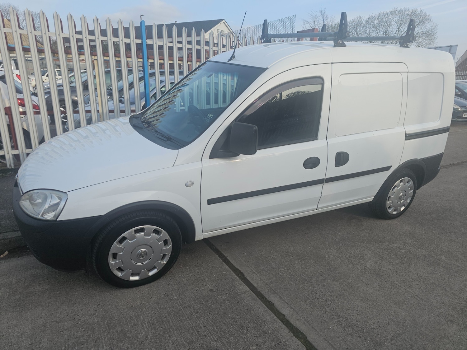 Used Vauxhall Combo 2010 for sale - 77961279: Photo 8