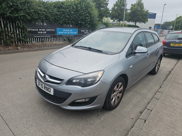 Used Vauxhall Astra 2015 for sale - 75108411: Photo 3