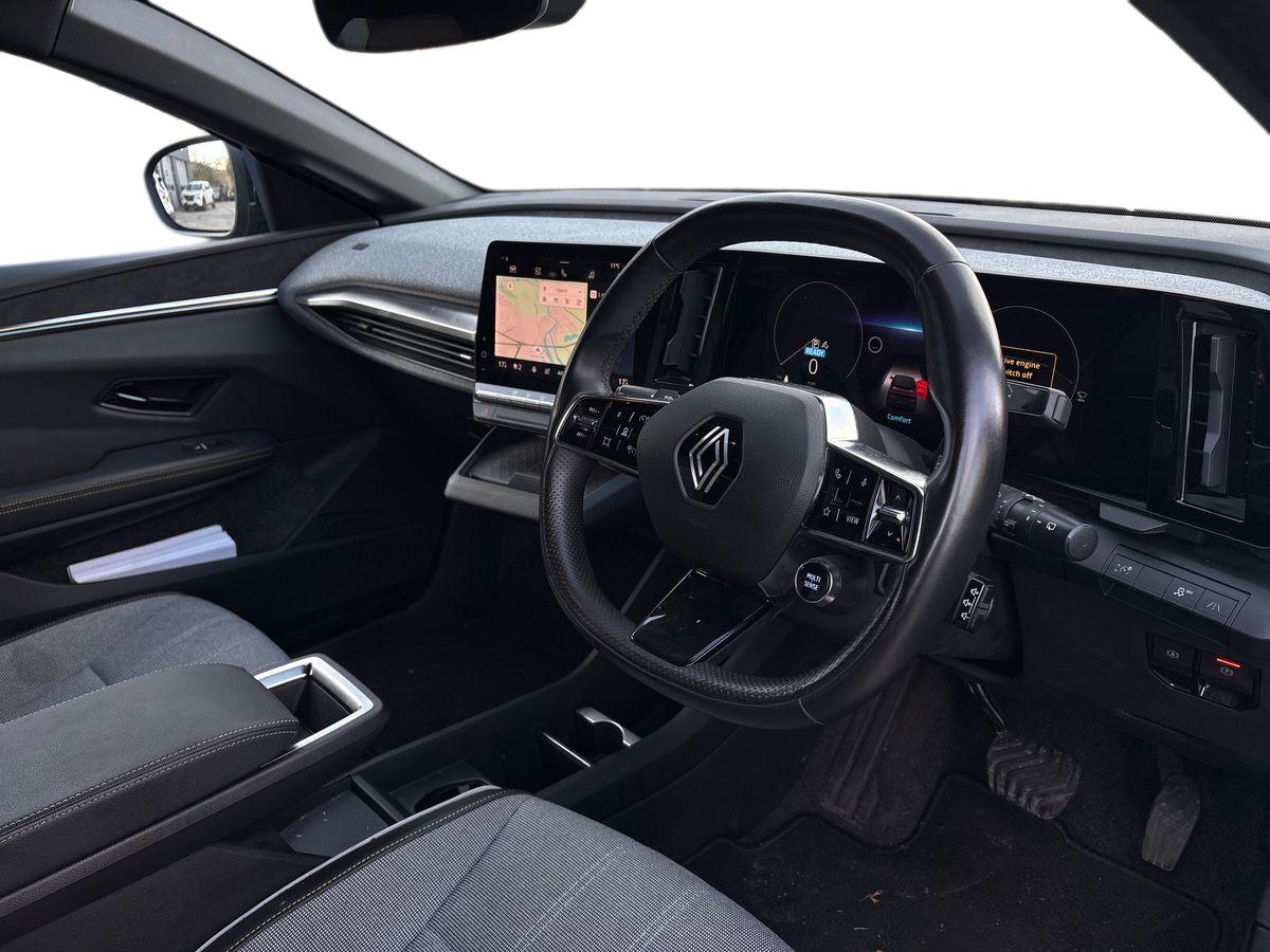 Used Renault Megane E Tech 2023 for sale - 76914859: Photo 10