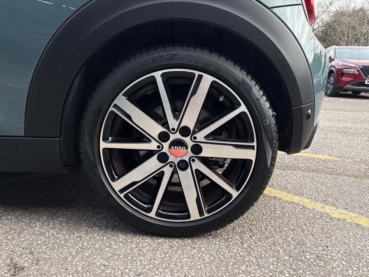 Used MINI Hatch 2023 for sale - 77810226: Photo 9