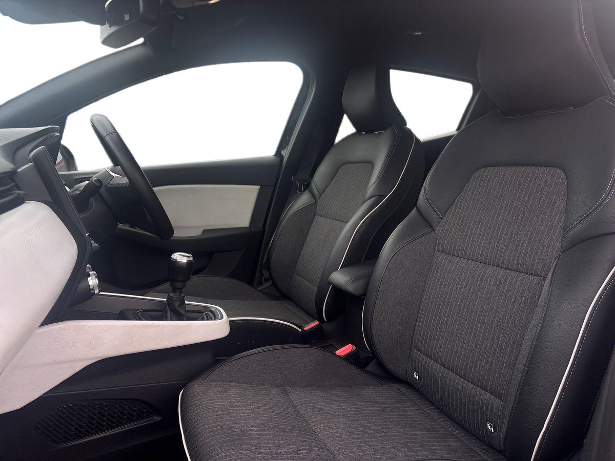 Used Renault Clio 2022 for sale - 76541244: Photo 16