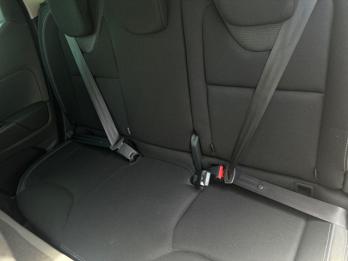 Used Renault Clio 2019 for sale - 76541180: Photo 17