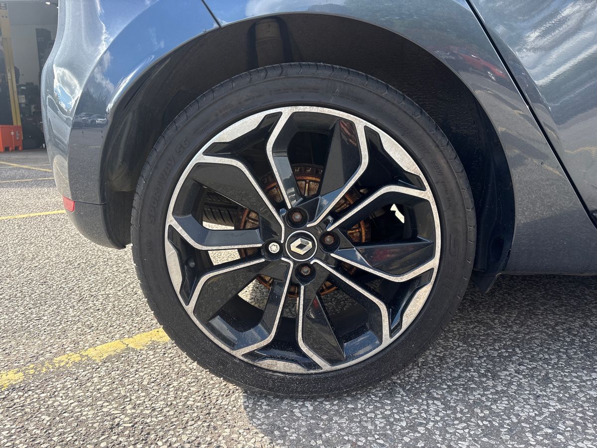 Used Renault Clio 2019 for sale - 76541180: Photo 9