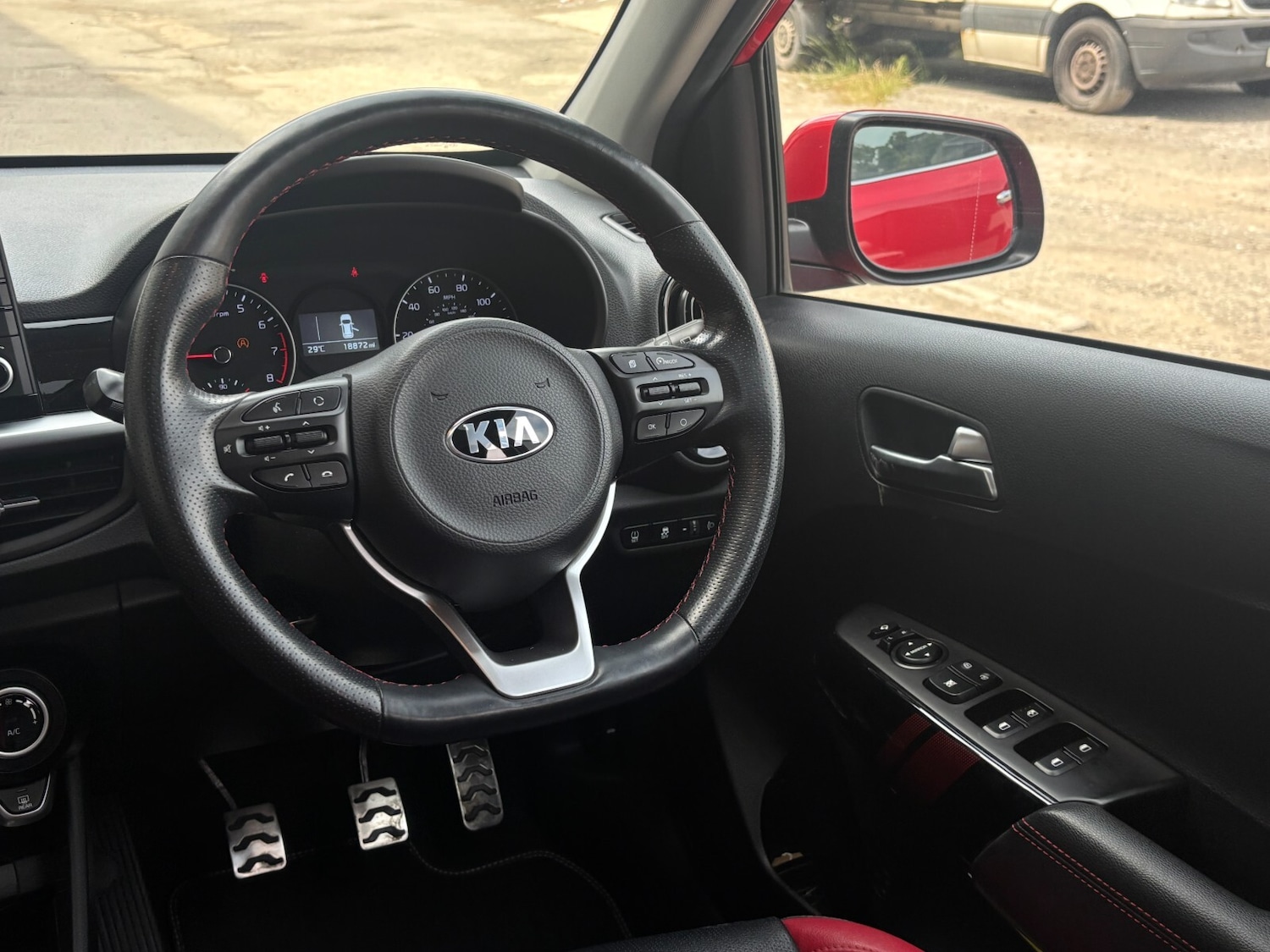 Used Kia Picanto 2020 for sale - 76541236: Photo 10