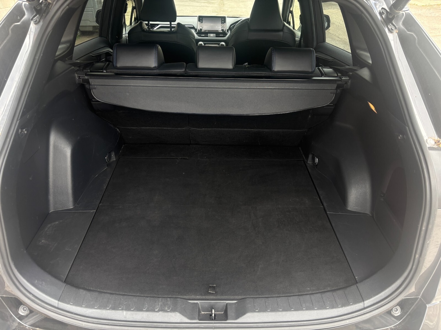 Used Toyota RAV4 2020 for sale - 76541235: Photo 8