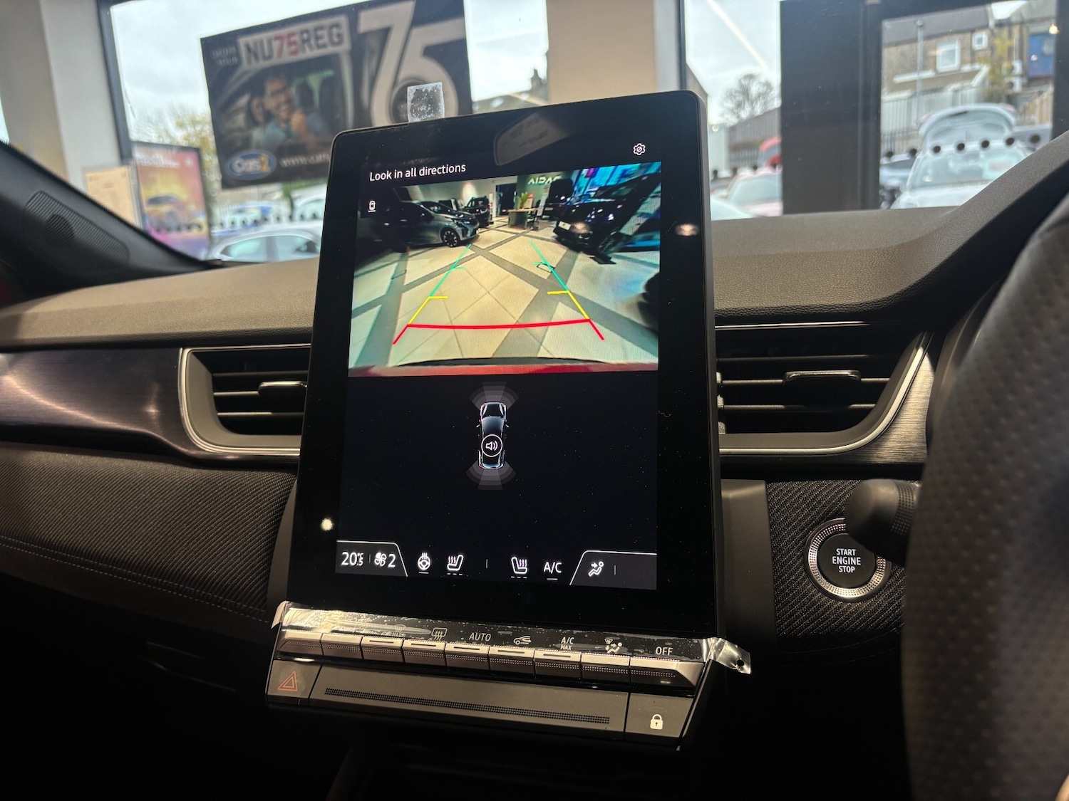 Used Renault Captur 2025 for sale - 76541258: Photo 16