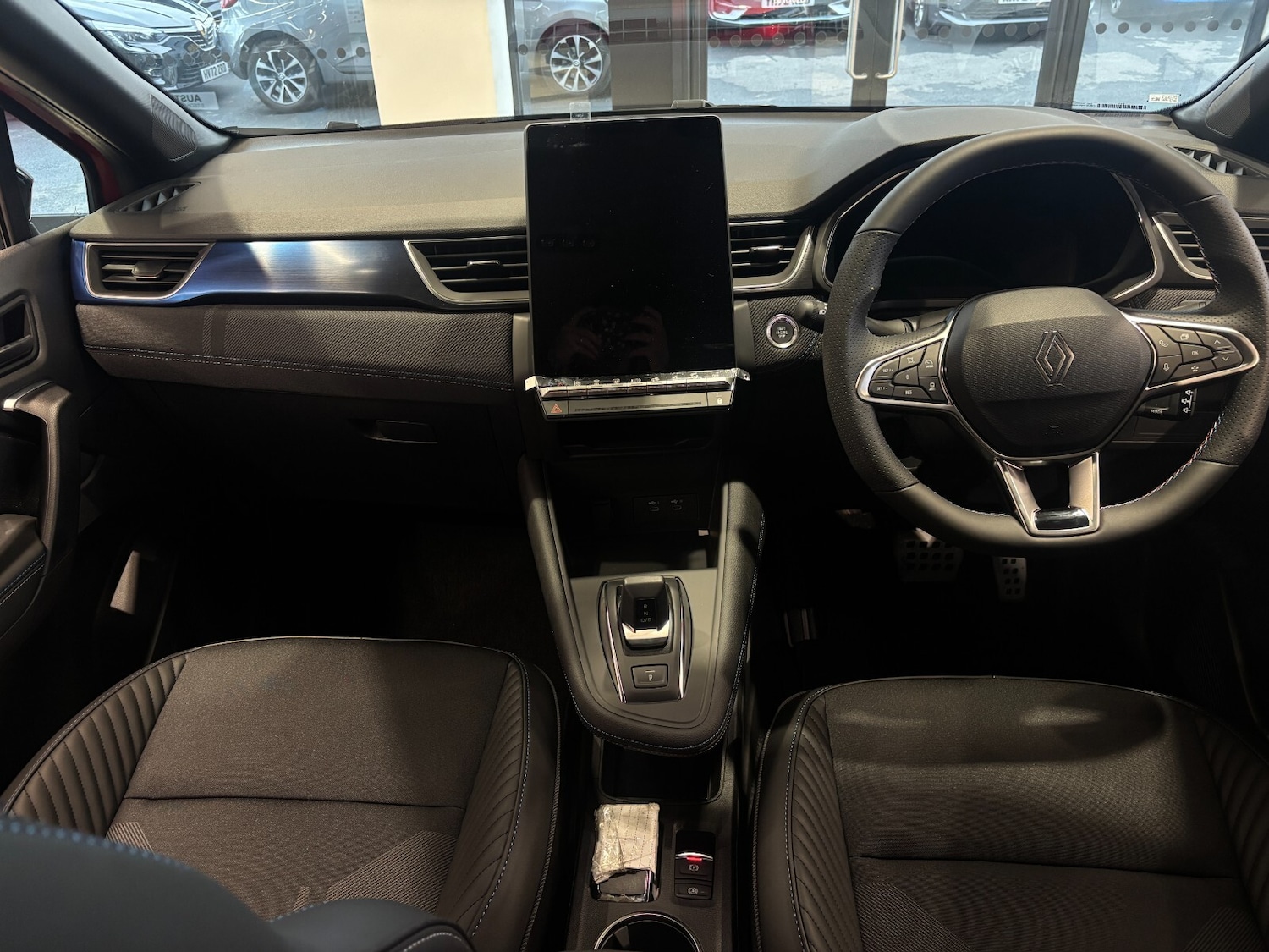 Used Renault Captur 2025 for sale - 76541258: Photo 8