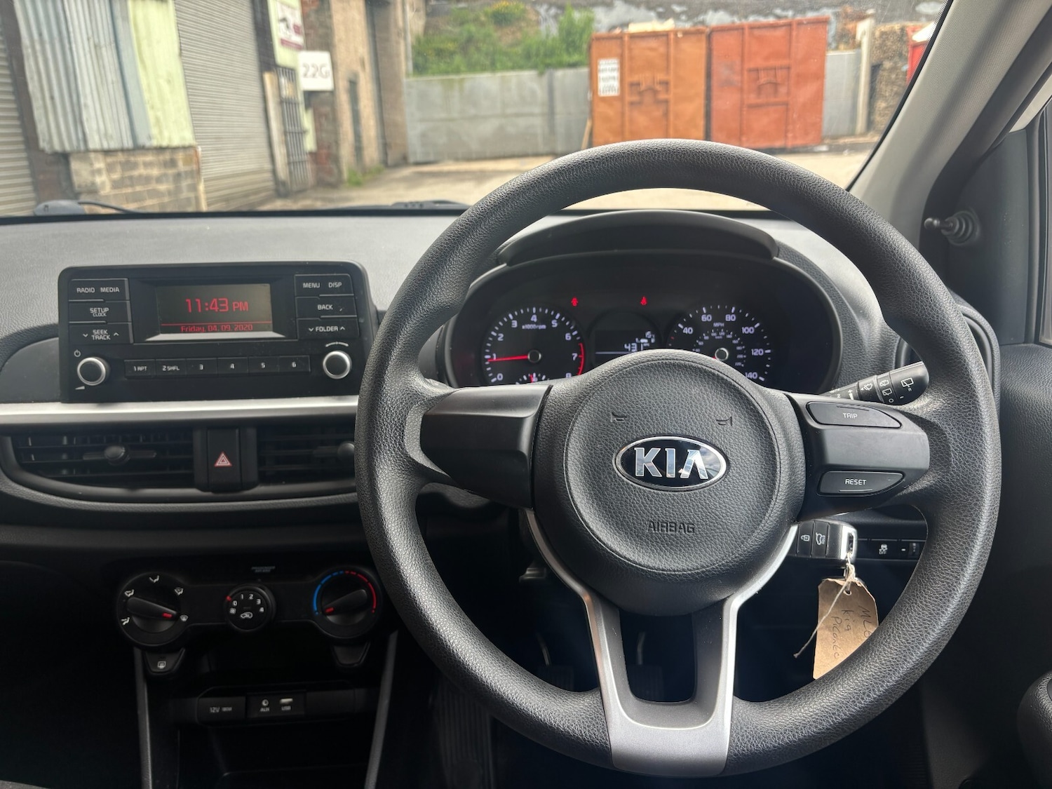 Used Kia Picanto 2017 for sale - 76541261: Photo 10