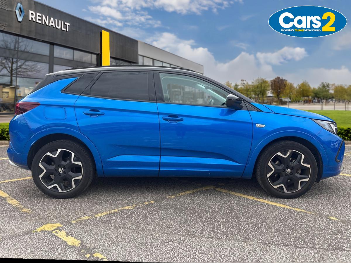 Used Vauxhall Grandland 2023 for sale - 76541263: Photo 2