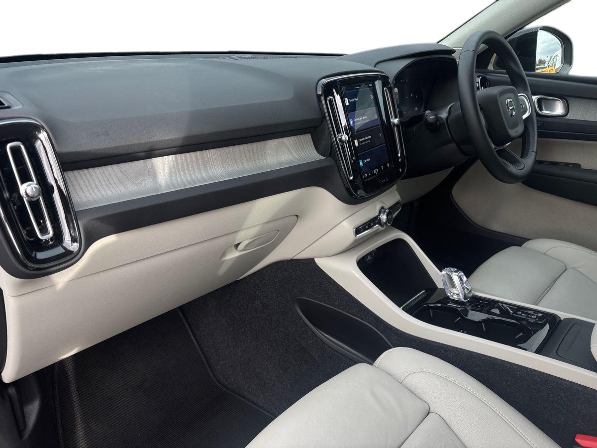 Used Volvo XC40 2024 for sale - 76541184: Photo 15