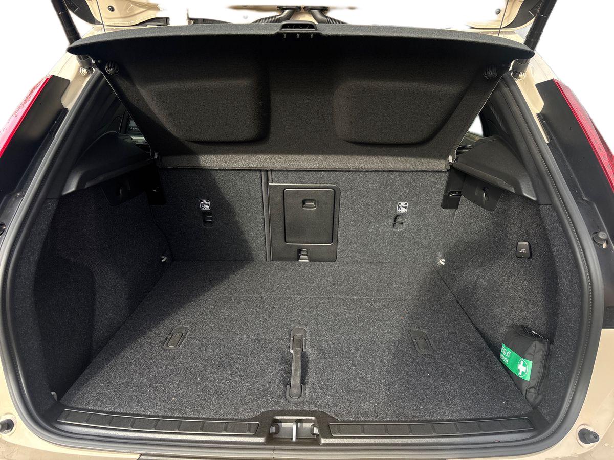 Used Volvo XC40 2024 for sale - 76541184: Photo 18