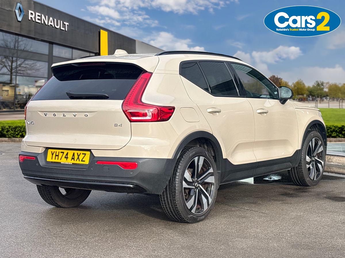 Used Volvo XC40 2024 for sale - 76541184: Photo 3