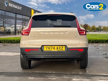 Used Volvo XC40 2024 for sale - 76541184: Photo