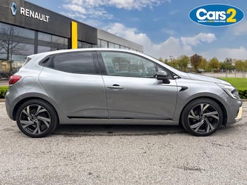 Used Renault Clio 2023 for sale - 79620175: Photo