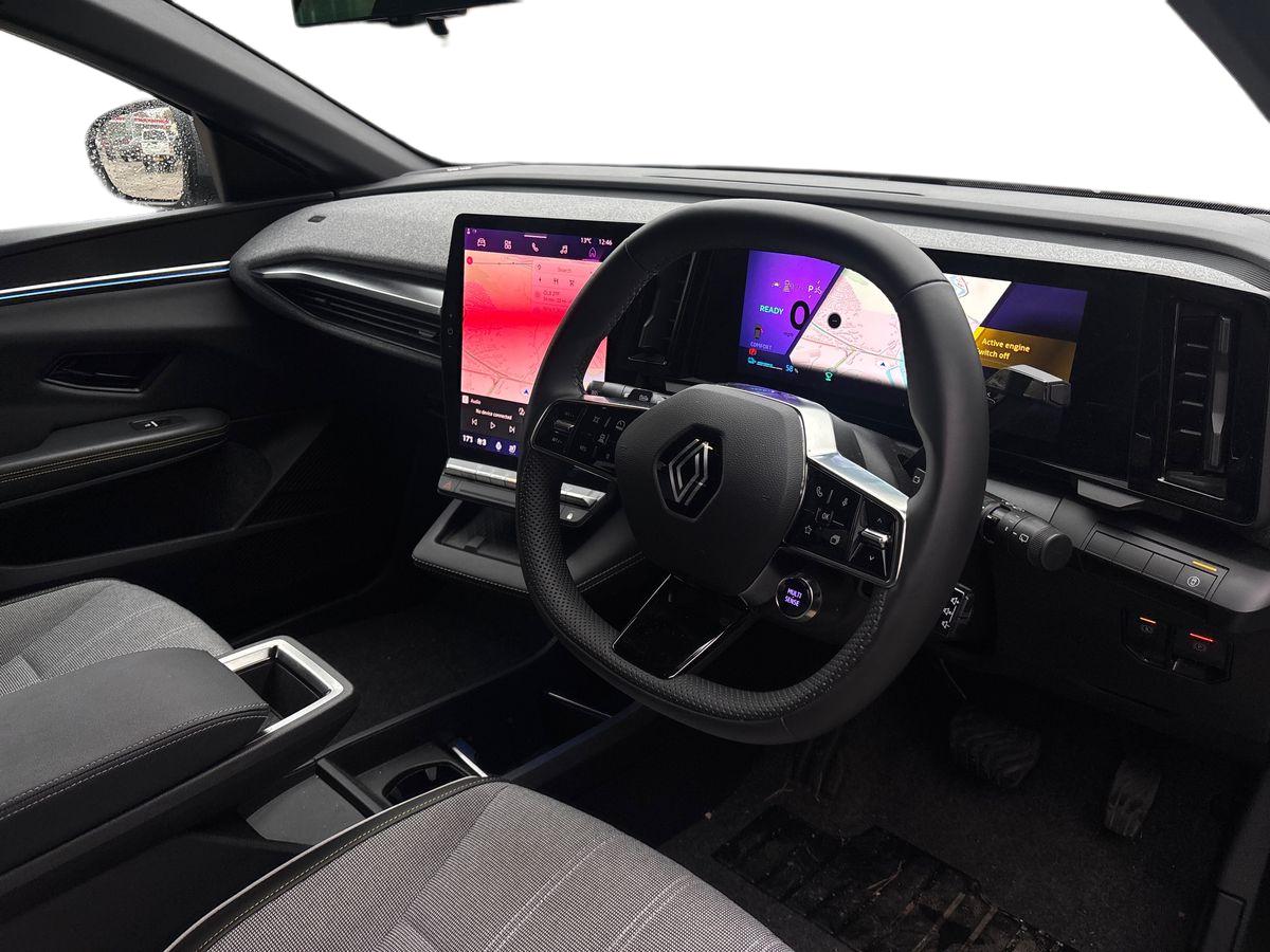 Used Renault Megane E Tech 2024 for sale - 76541196: Photo 10