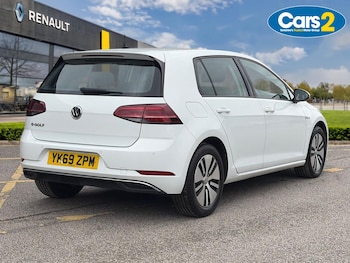 Used Volkswagen Golf 2019 for sale - 78773607: Photo