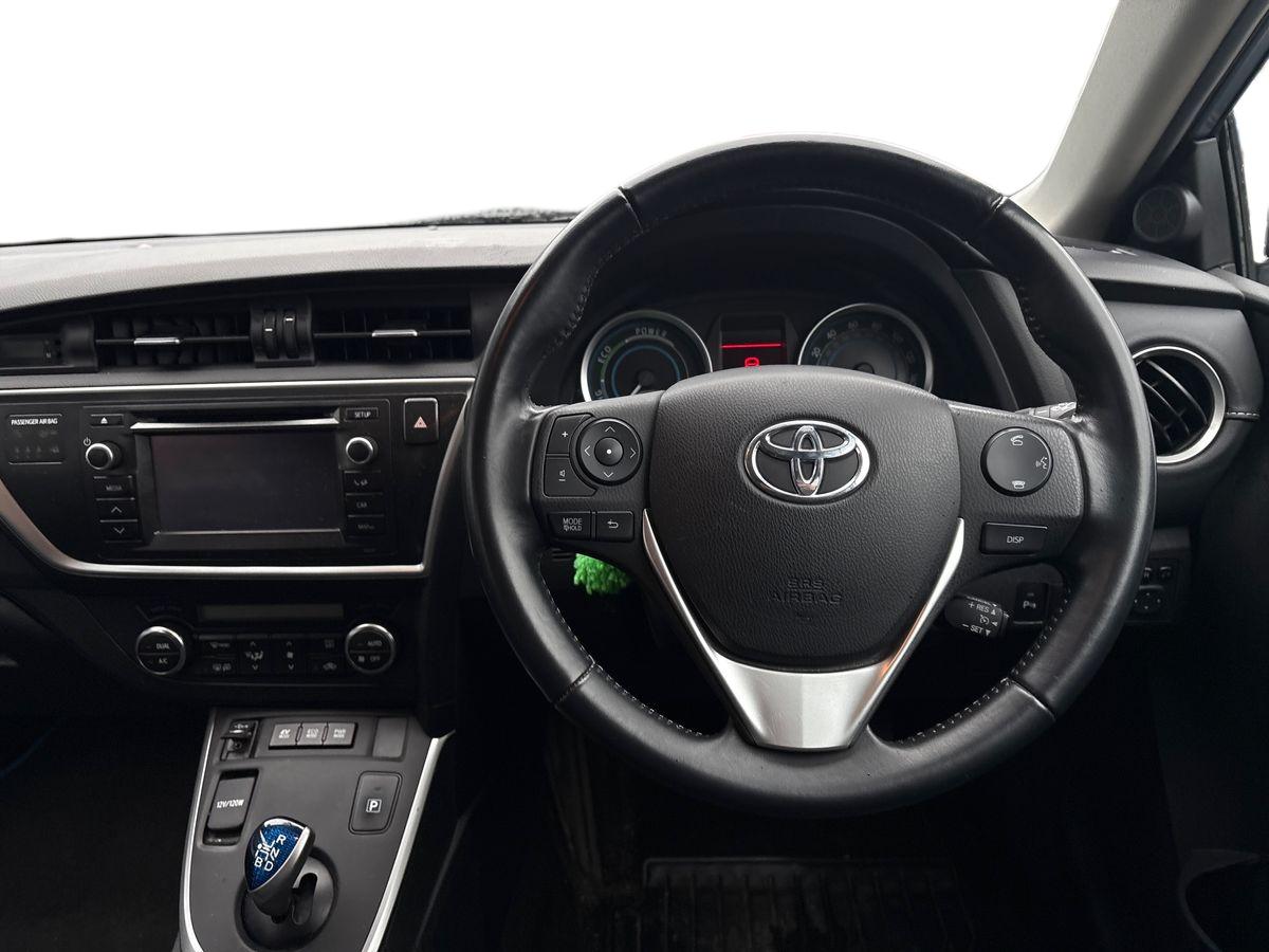 Used Toyota Auris 2013 for sale - 77372988: Photo 12