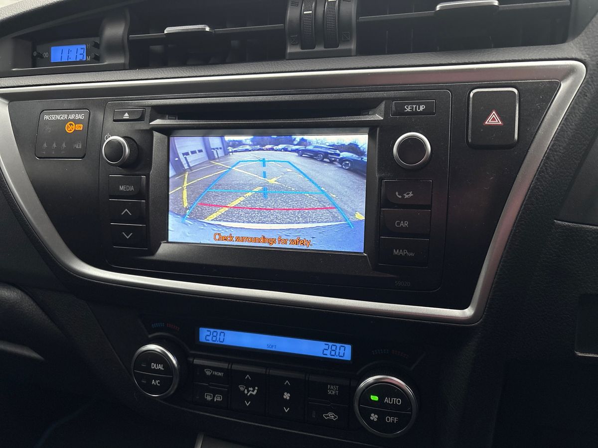 Used Toyota Auris 2013 for sale - 77372988: Photo 19