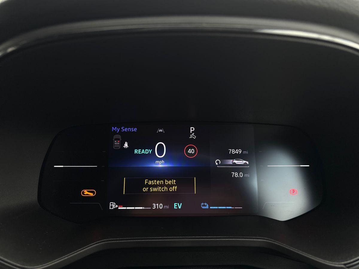 Used Renault Clio 2024 for sale - 77810234: Photo 14