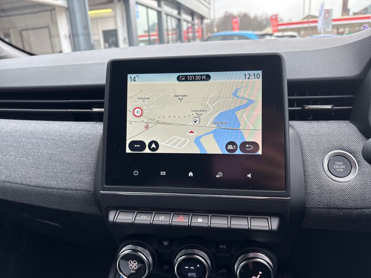 Used Renault Clio 2024 for sale - 77810234: Photo 20