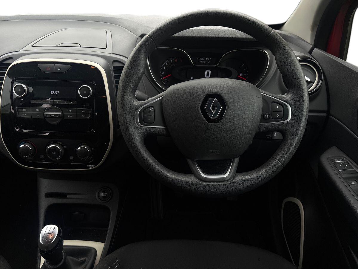 Used Renault Captur 2019 for sale - 76541221: Photo 12