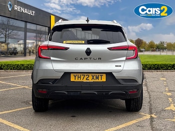Used Renault Captur 2022 for sale - 76933096: Photo