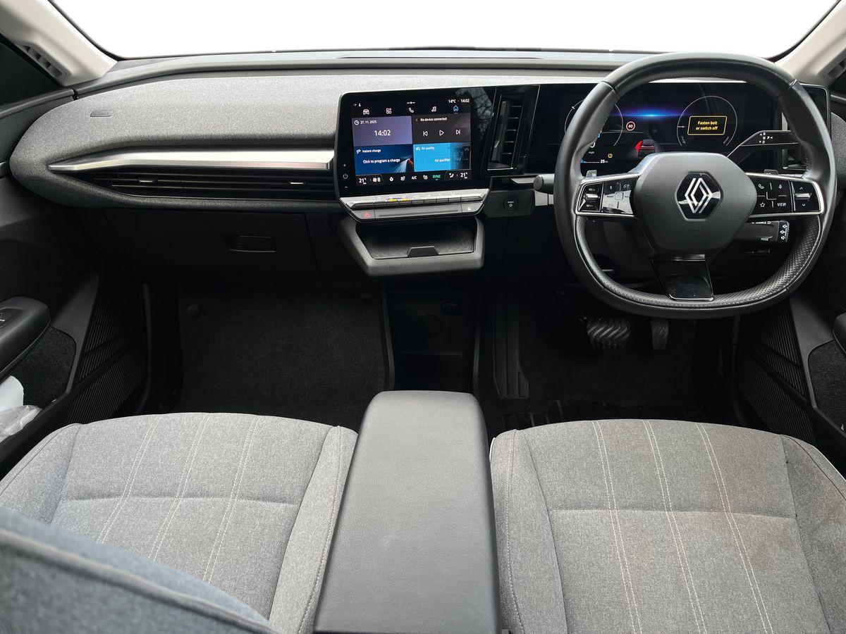 Used Renault Megane E Tech 2022 for sale - 76766052: Photo 11