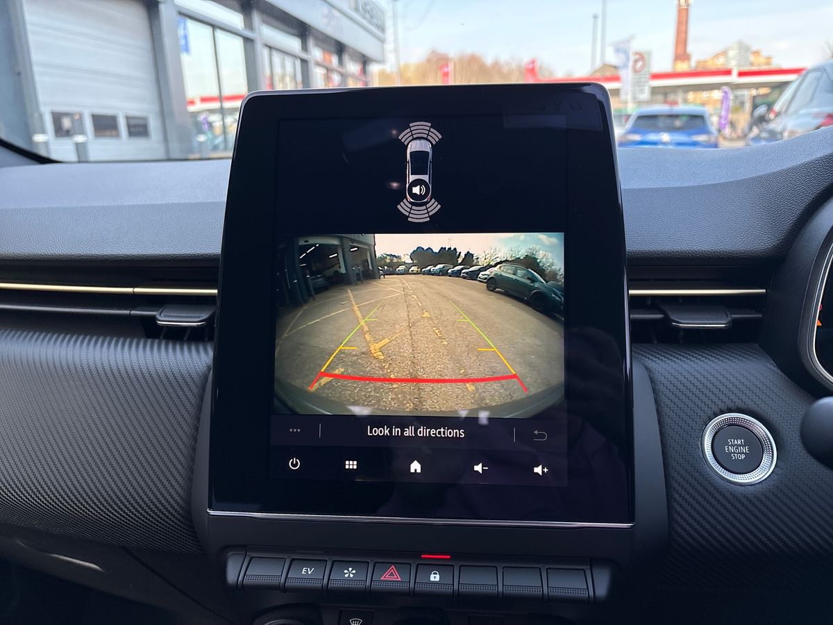 Used Renault Clio 2023 for sale - 77965219: Photo 19