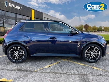 Used Renault 5 2025 for sale - 76661066: Photo