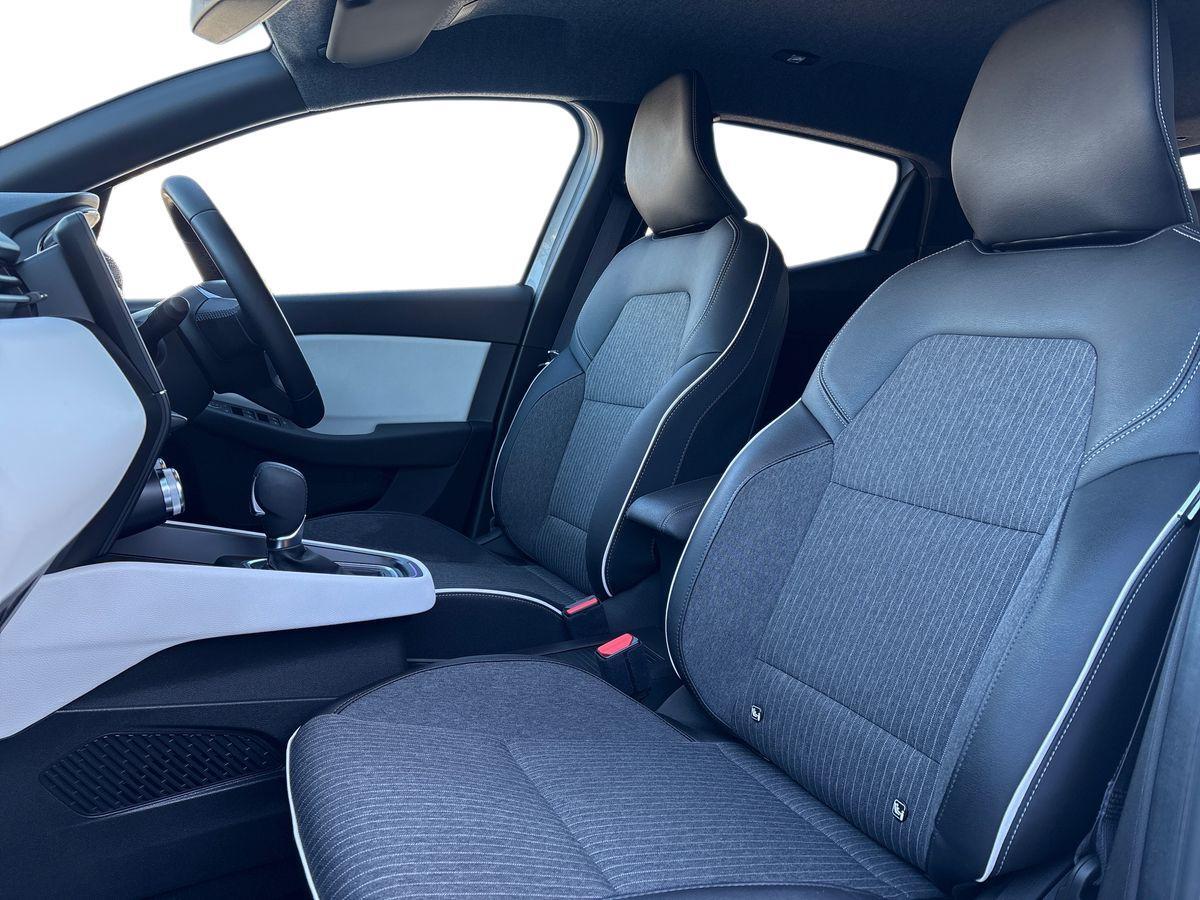 Used Renault Clio 2023 for sale - 77205650: Photo 16