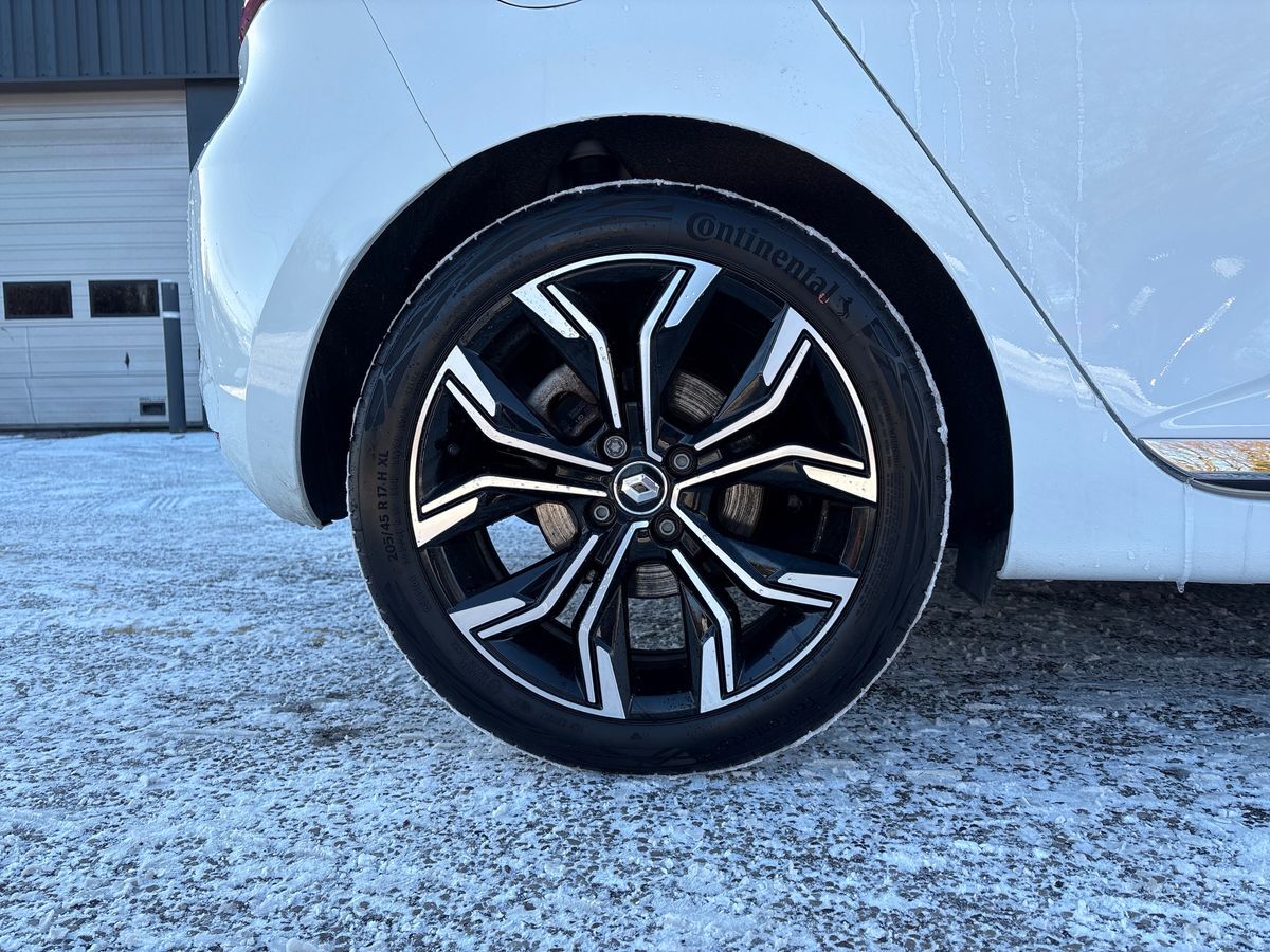 Used Renault Clio 2023 for sale - 77205650: Photo 9