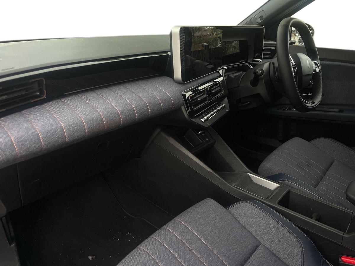 Used Renault 4 2025 for sale - 76623566: Photo 15