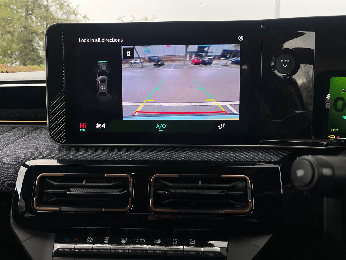 Used Renault 4 2025 for sale - 76623566: Photo 19