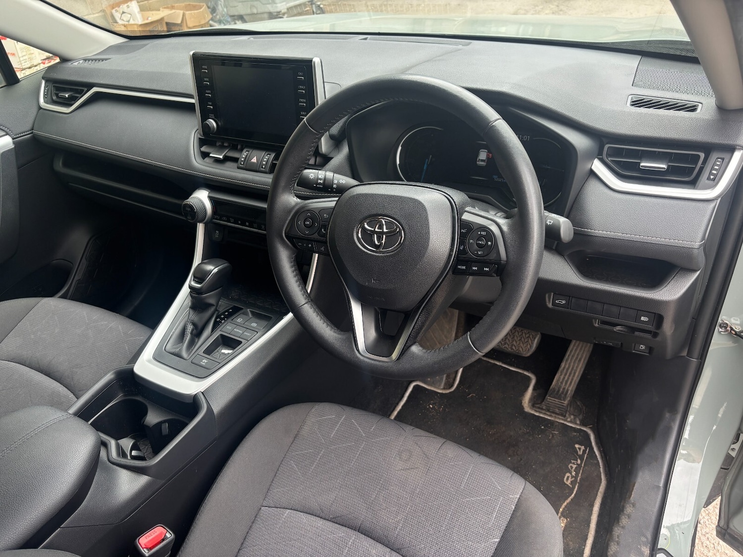 Used Toyota RAV4 2021 for sale - 76541192: Photo 12