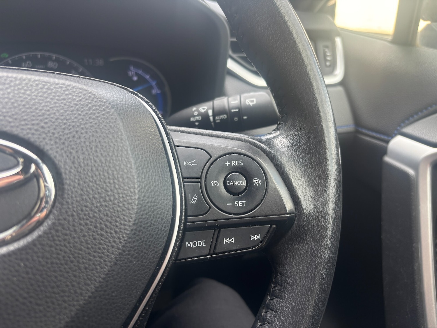 Used Toyota RAV4 2021 for sale - 76541192: Photo 22