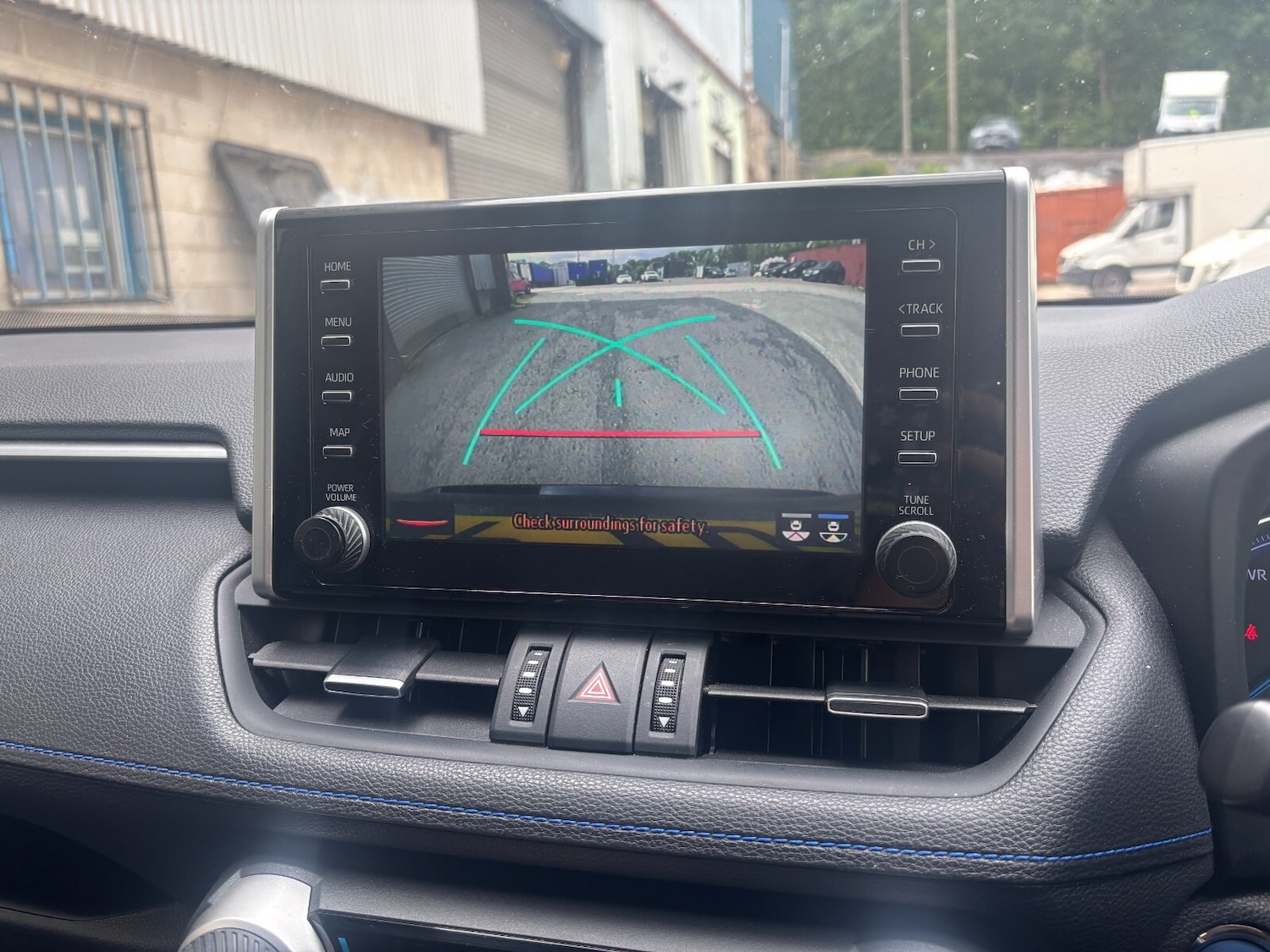 Used Toyota RAV4 2021 for sale - 76541192: Photo 27