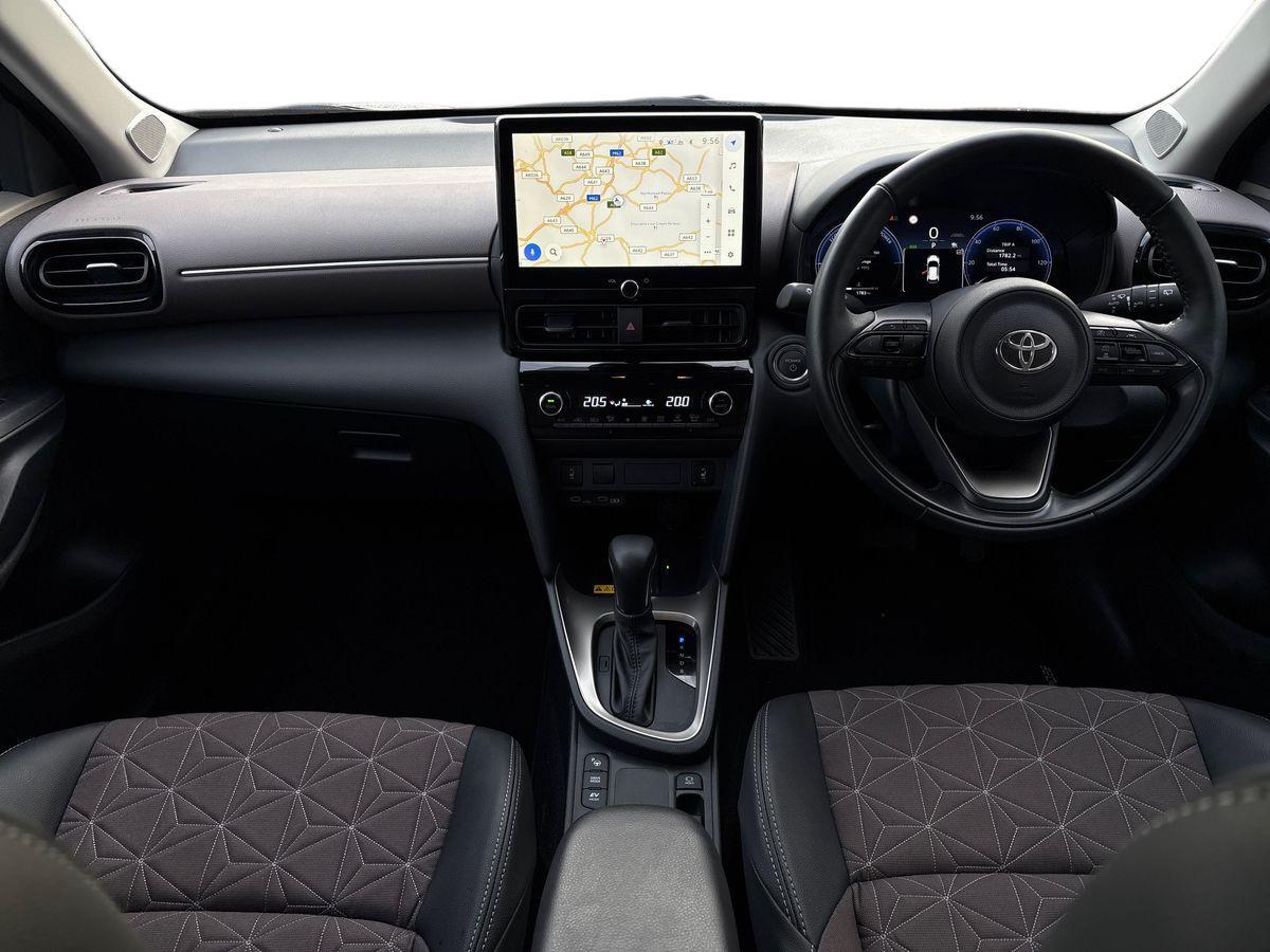 Used Toyota Yaris Cross 2024 for sale - 76960191: Photo 12