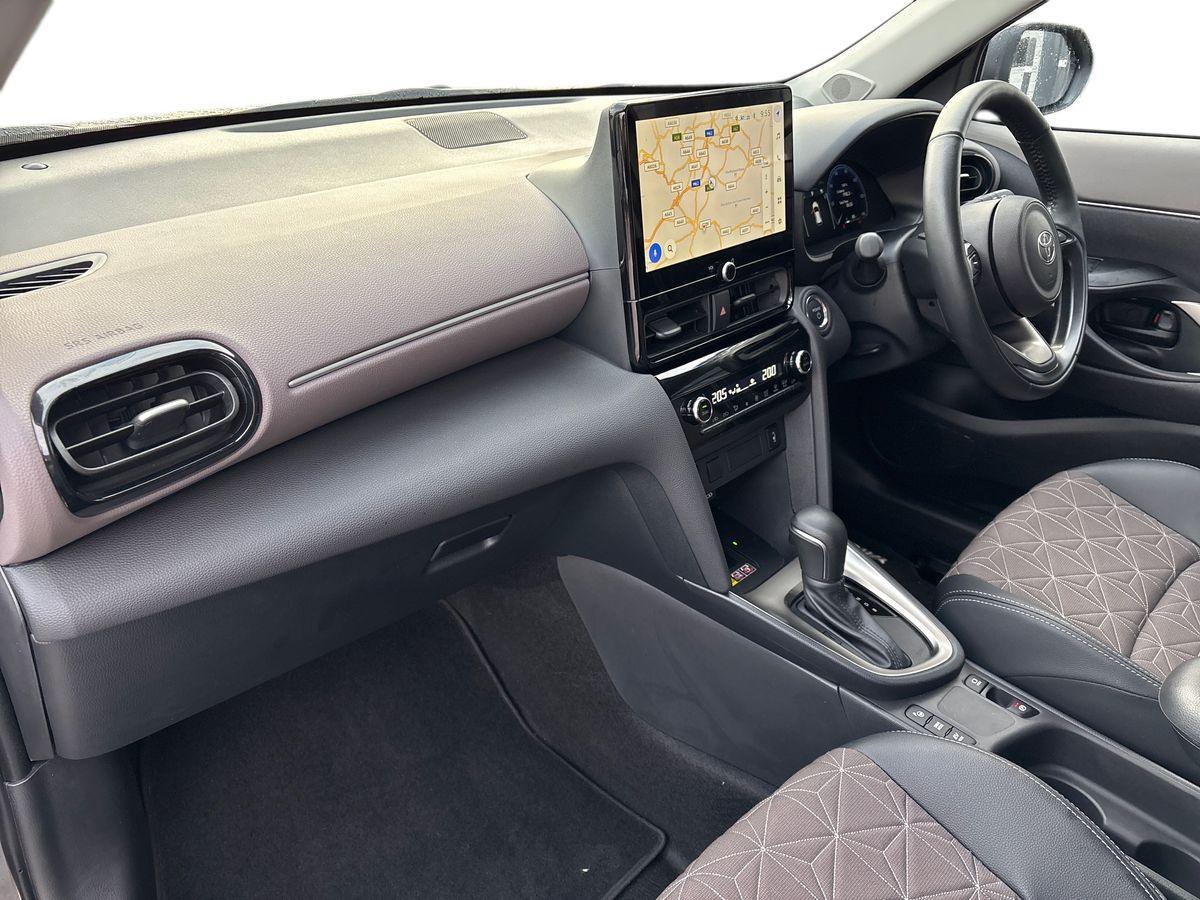 Used Toyota Yaris Cross 2024 for sale - 76960191: Photo 16